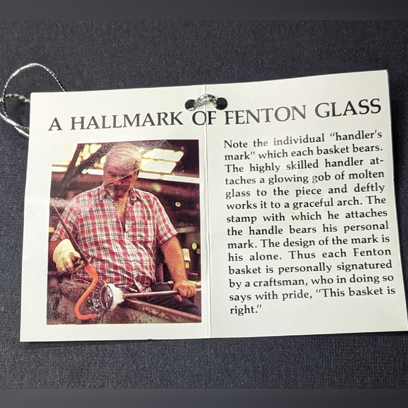 Fenton Vintage Glass Basket, Pastel Blue, By Robert Oliver Sr. W/ Label And Tag - Picture 9 of 11